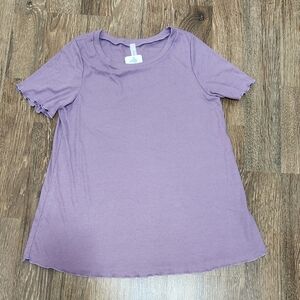 Honeyme Scalloped Hem Top Size Large NWT